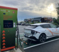 ČEZ v 1. pololetí postavil téměř stovku nových veřejných dobíjecích stojanů pro elektroauta. Objem odebrané bezemisní elektřiny v síti vystřelil o 53 %